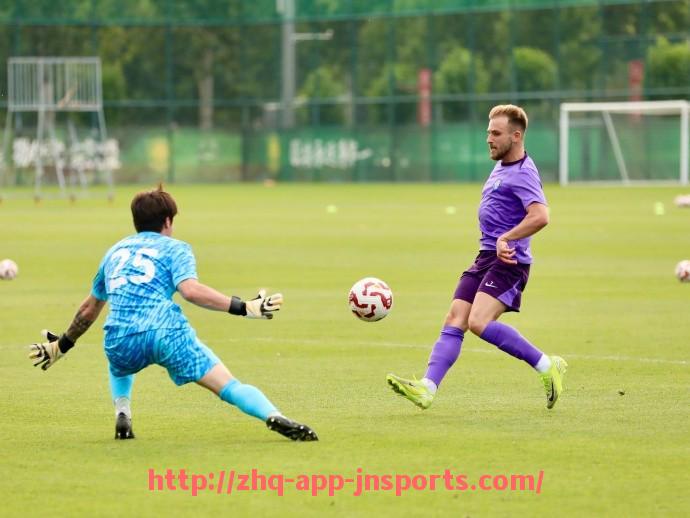 江南体育APP下载-世俱杯比赛期间伤退球员名单及伤病影响评估